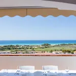 Lucas - Magnificent Sea Views *