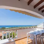 Lucas - Magnificent Sea Views *