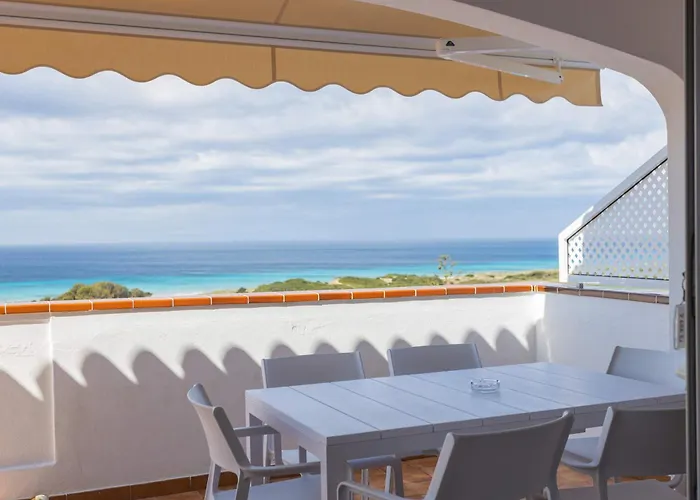 Lucas - Magnificent Sea Views סון באו