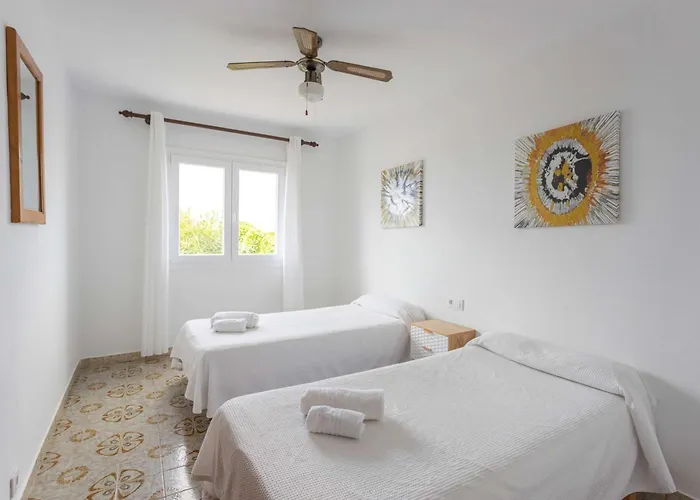 Lucas - Magnificent Sea Views Villa *