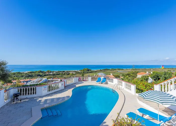 Lucas - Magnificent Sea Views